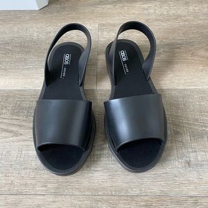 Brand new ASOS sandal women’s size 8